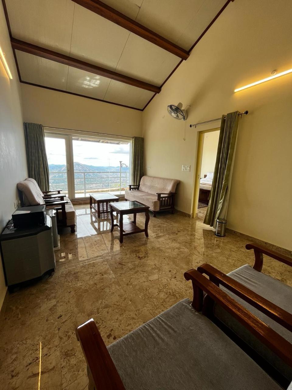 Kstdc Hotel Mayura Pine Top Nandi Hills מראה חיצוני תמונה