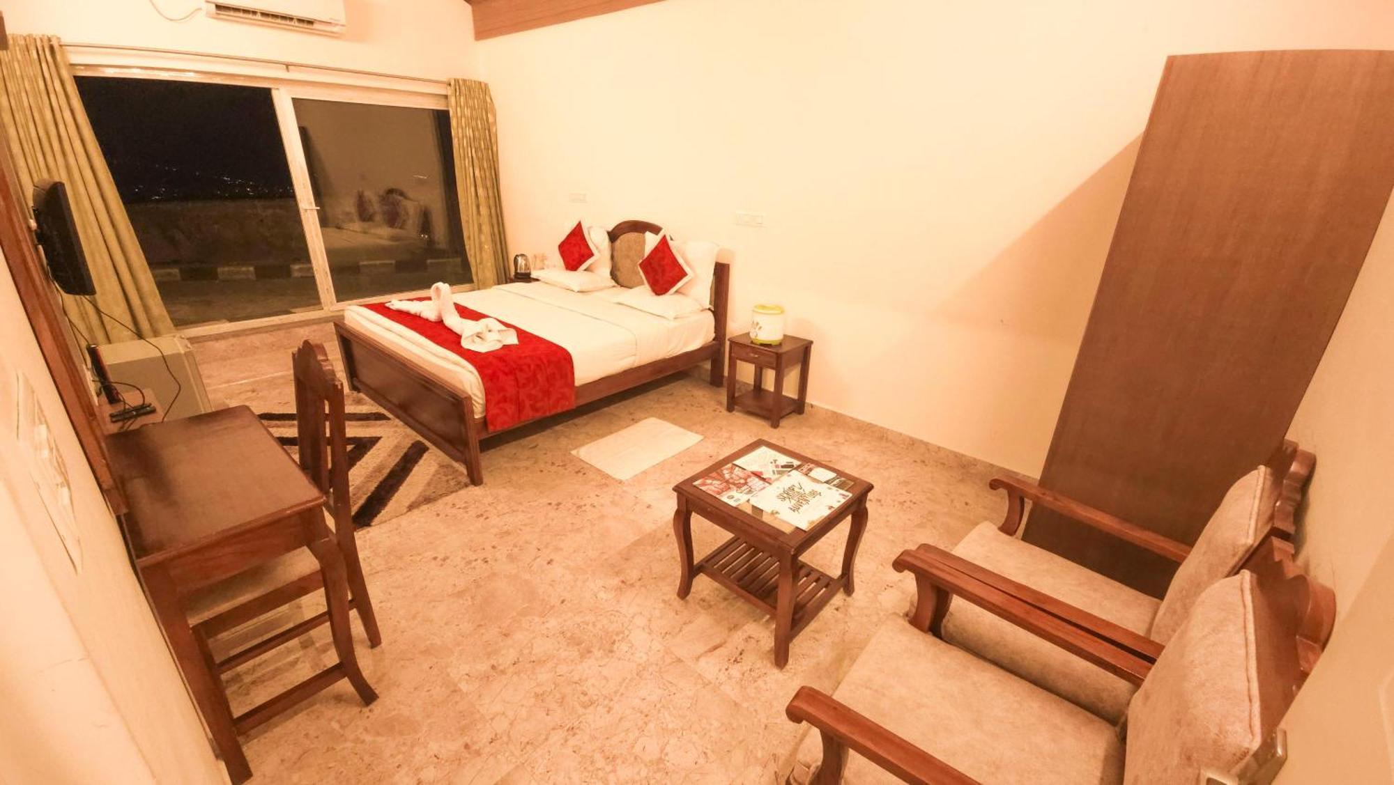 Kstdc Hotel Mayura Pine Top Nandi Hills מראה חיצוני תמונה